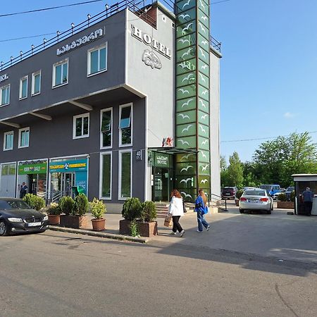 Hotel Georgian Kutaisi Ngoại thất bức ảnh